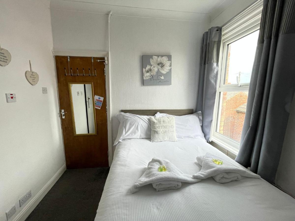 Hotel 33 Blackpool Exterior photo